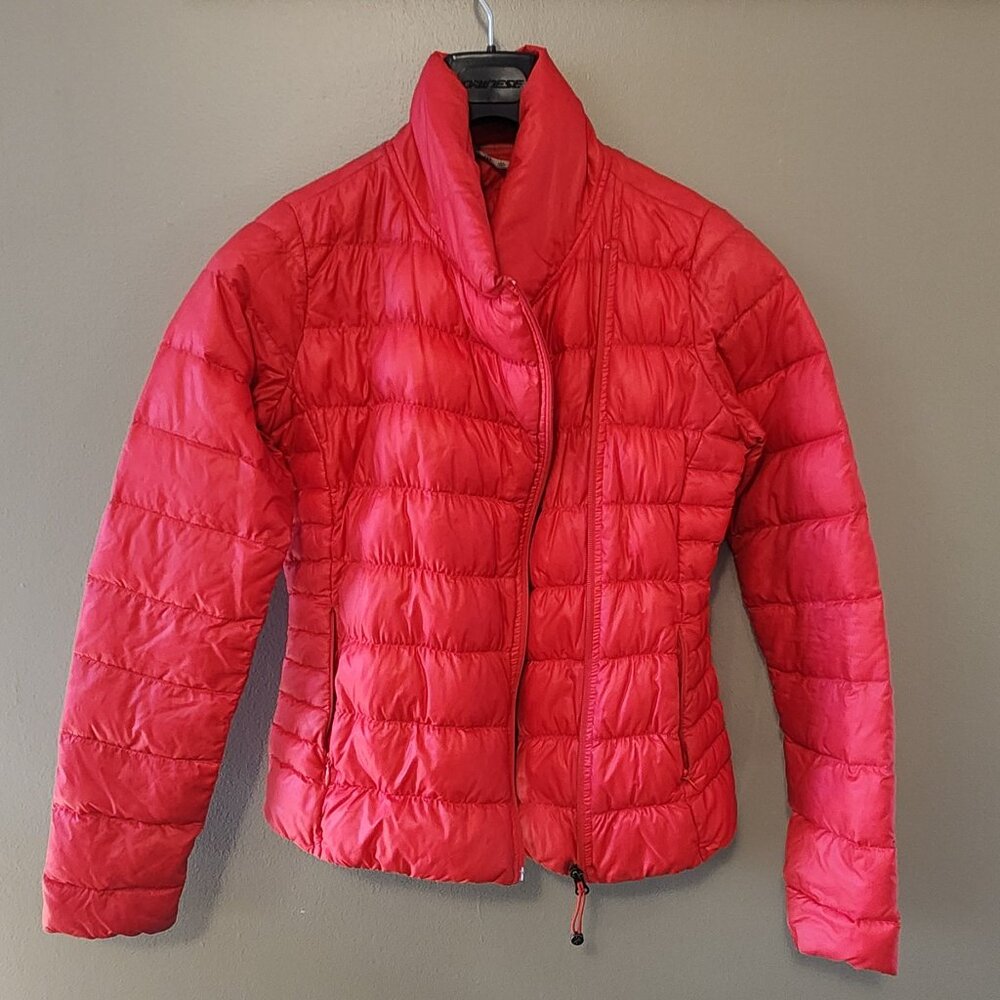 Athleta red puffer